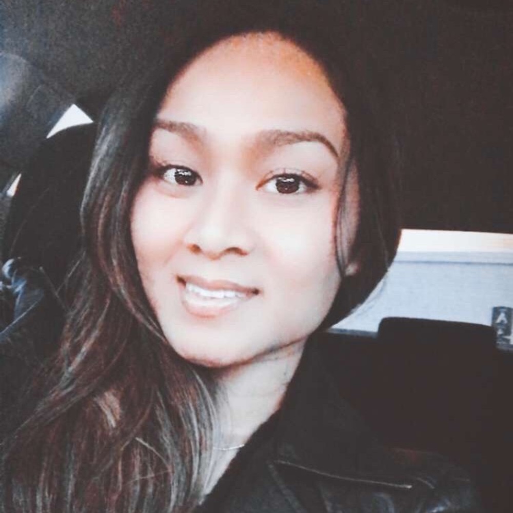 Meet your Posher, Alexis